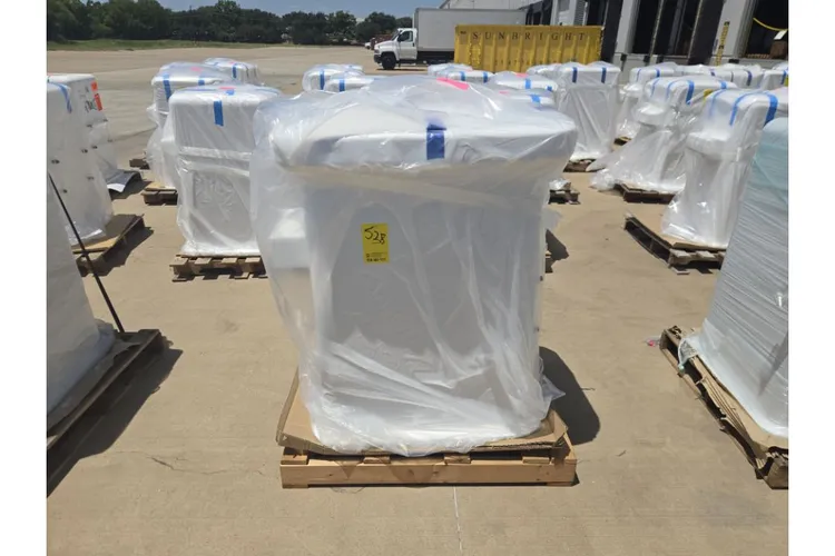 Used _UNKNOWN_ _UNKNOWN_ Earth Buckets Texas US | IRS Auction #1415274
