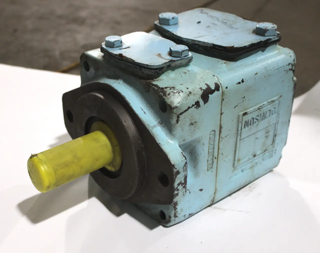 USED DENISON HYDRAULICS T6E-062-1R01-B1