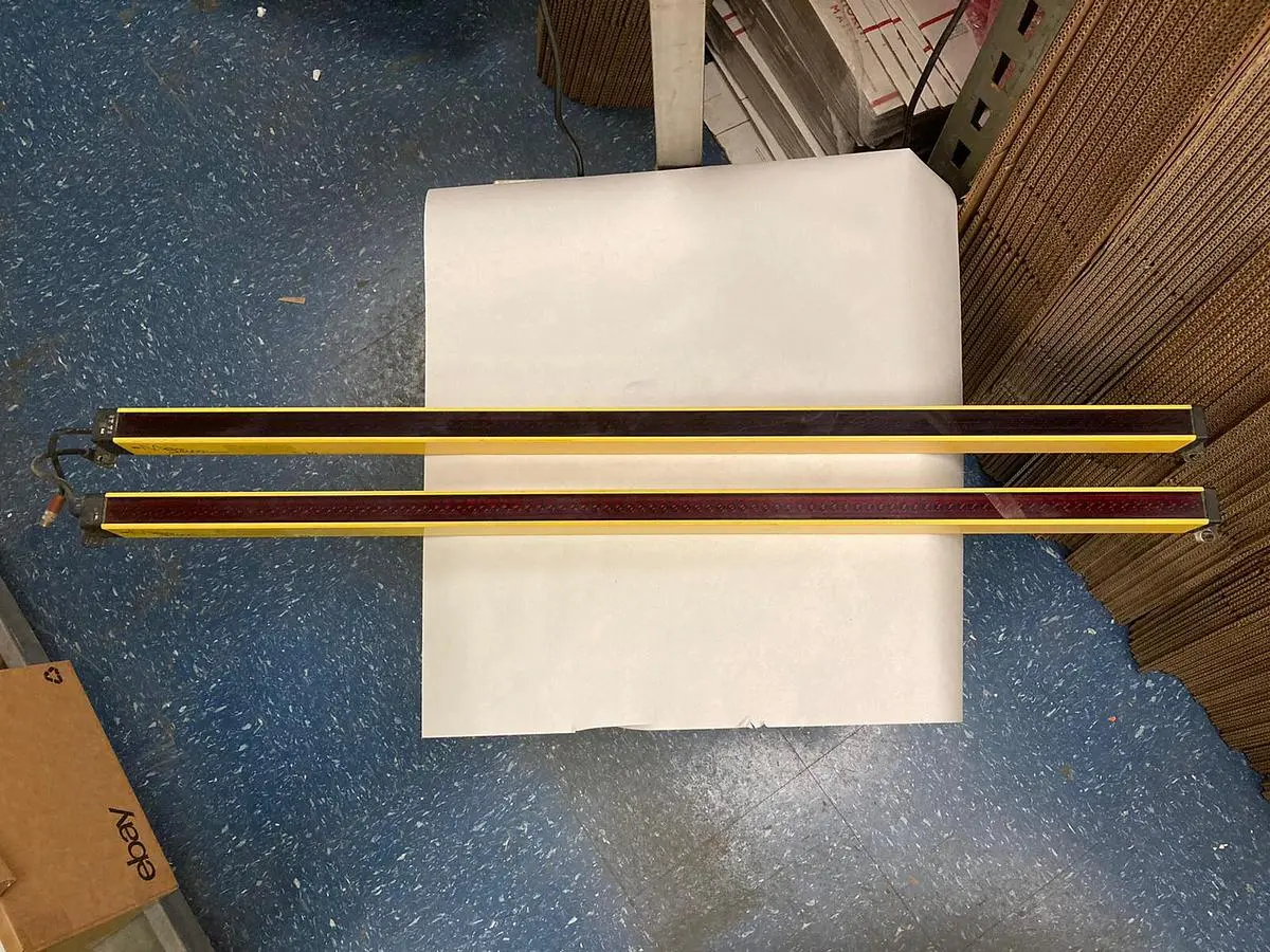 Used STI MS46SR-30-1045-Q1-R-NC-FP Sensors | Surplus Asset Holdings #1227072