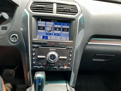 USED 2017 FORD EXPLORER