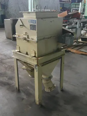 USED HITACHI METALS, LTD 3050