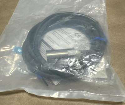 NEW Omron E2E-X5E1