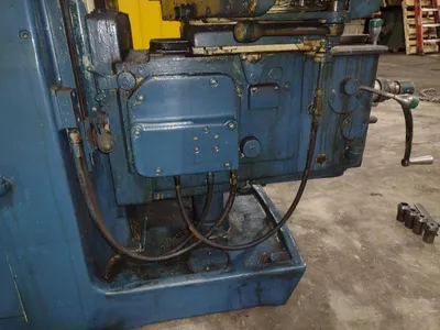 CINCINNATI HORIZONTAL MILL WITH BRIDGEPORT HEAD USED