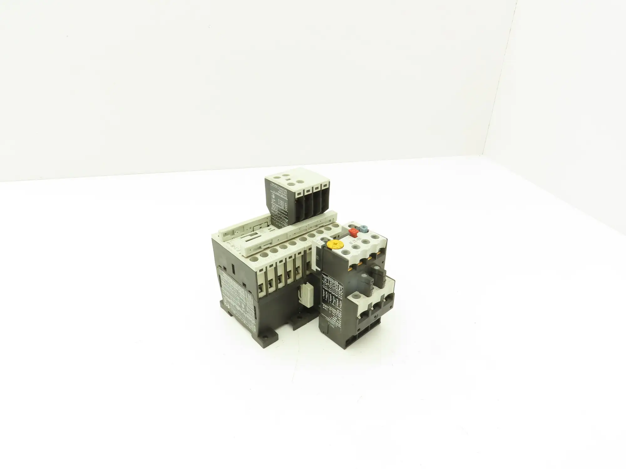 Eaton ZB12-4 Motor Starter Relay Contactor Accessory Set 10HP 7.5A 600VAC
