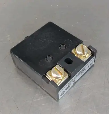Allen Bradley 595-A02 Auxiliary Contact Loc4E37