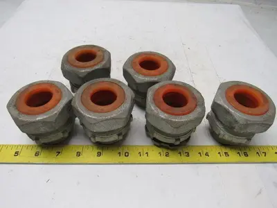 EFCOR HUBBEL 1187 1-1/2" Liquidtight Conduit Connector Lot/6