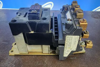 USED ALLEN-BRADLEY 702-B0A93