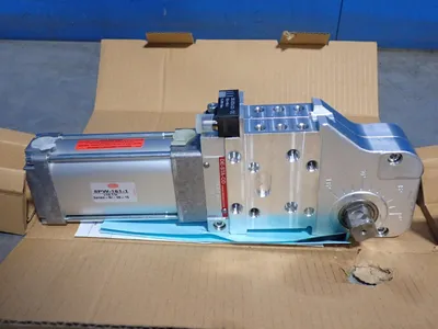 USED DESTACO 82M3E23005NL81