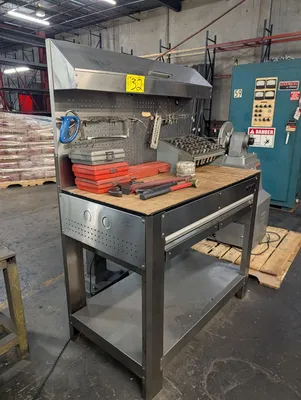 Used _UNKNOWN_ _UNKNOWN_ Work Benches Texas US | IRS Auction #1320659