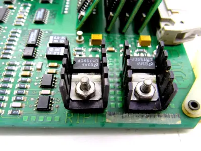 USED NORTH AMERICAN INDUSTRIAL 372146 PC BOARD 26020533