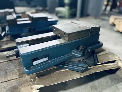 T&O Table Vise