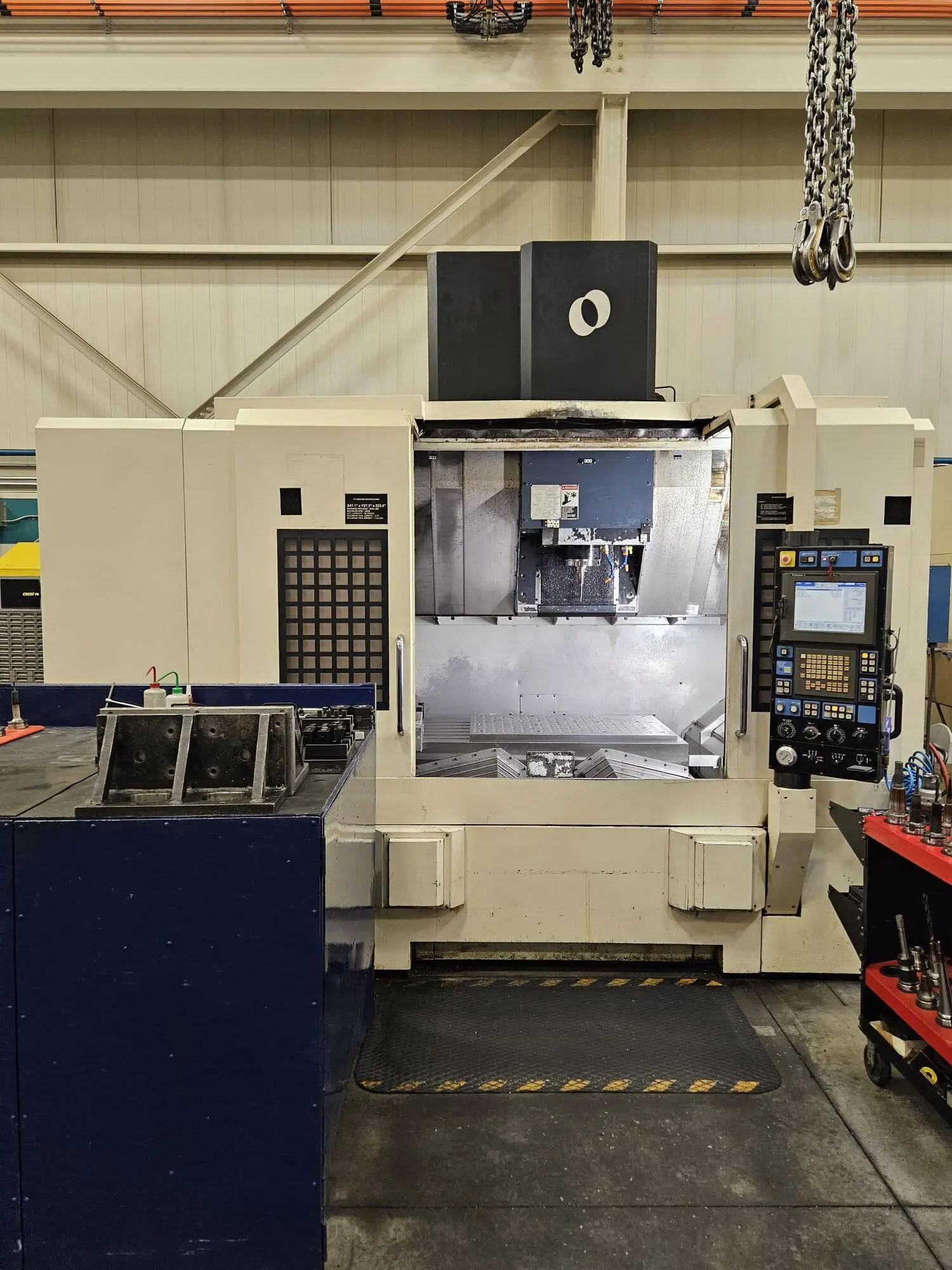 USED 2005 MAKINO V77