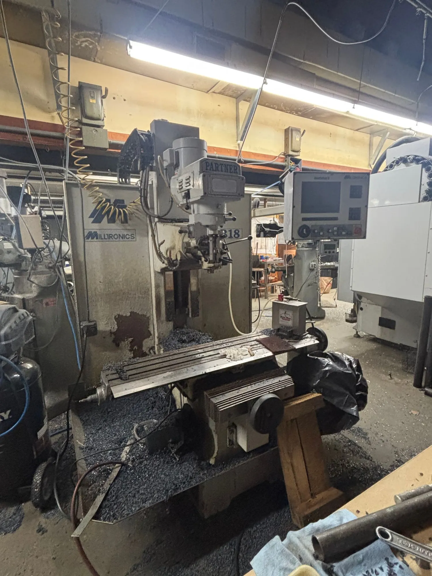 USED 1995 MILLTRONICS MB-18