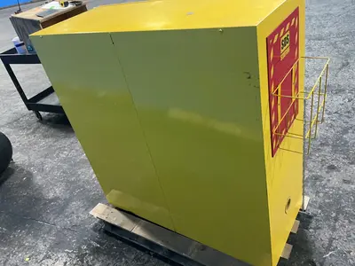 Used ULINE H1563MY Cabinets Ohio US | HGR 24 #1300901