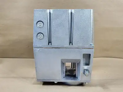 NEW HONEYWELL V4055D 1001