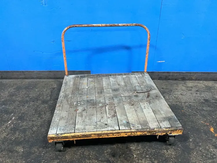 Used _UNKNOWN_ _UNKNOWN_ Distribution and Warehouse Trolleys Ohio US | HGR 24 #1370493