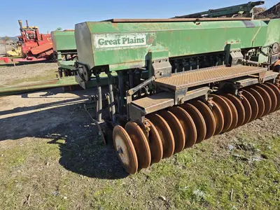 USED 1988 GREAT PLAINS 2SF30