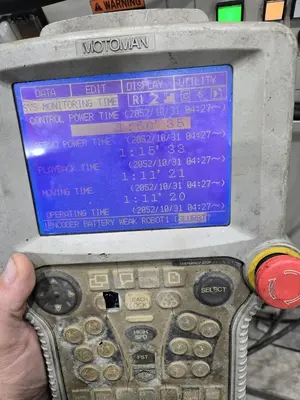 USED 2004 YASKAWA EA1400