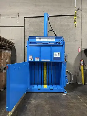 USED HARMONY M60CB VERTICAL BALER