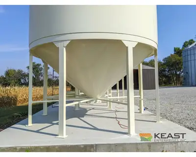 Used MERIDIAN 1215 STANDARD - 776 BUSHELS Hopper Bottom Silos Iowa US | Keast Enterprises #1360529