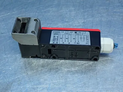 Used FORTRESS INTERLOCKS ATHSTOP024X003 Relays & Switches | HGR 24 #739175