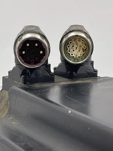 Used ALLEN-BRADLEY ALLEN-BRADLEY MPL-B540K-72AA SER A Servo Motors | ND Industrial Surplus #1216106