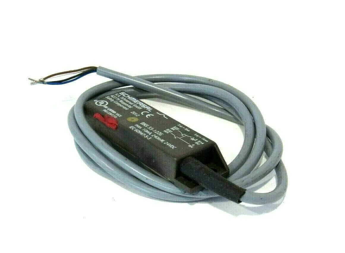 NEW SCHMERSAL BNS 33-12ZG SAFETY SENSOR BNS3312ZG