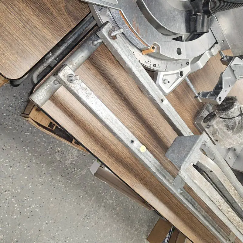 6 Foot Porable Miter box Saw Stand