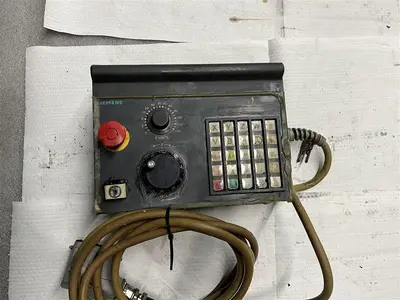 USED SIEMENS SINUMERIK 840C/840CE 6FC5103-0AB01-0AA1