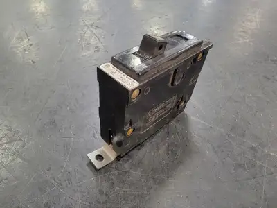 NEW EATON CUTLER-HAMMER BA120