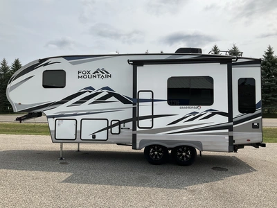 Used 2023 FOX MOUNTAIN 235RLS Campers, Caravans, Motorhomes Michigan US | Miedema Asset Management Group #1372976