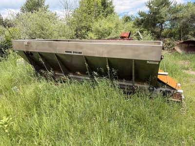Used MONROE 14' SALT / SAND SPREADER Misc Spreaders Michigan US | Miedema Asset Management Group #1282479