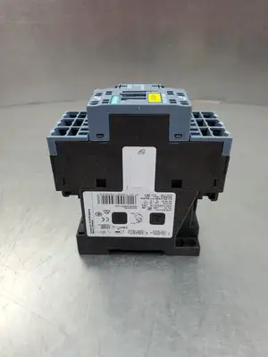 SIEMENS 3RT2027-2BB40 SIRIUS CONTACTOR. 4D-46