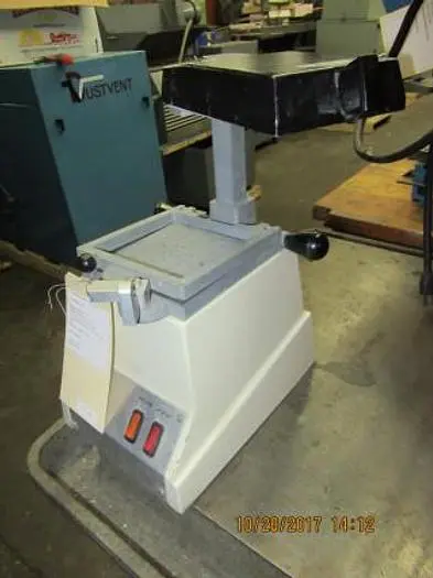2577-400 Vacuum Heat Sealer ~ Vacuum Base Table size 4-1/2″ x 4-1/2