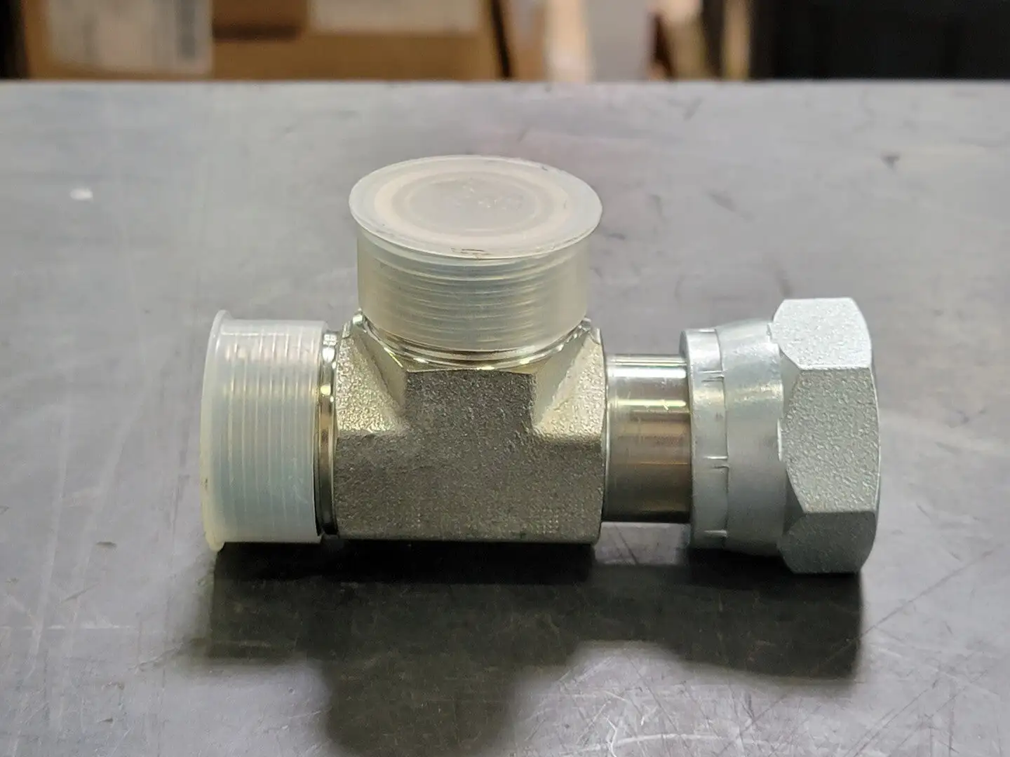1" Threaded Run Tee -16 JIC