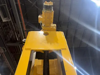 (4) 20 TON (160,000 LBS TOTAL) RAILWAY / NEUERO HEAVY DUTY MOBILE VERTICAL LIFT JACKS: YOBRO #24229