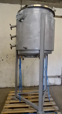 225 L S/S Water Jktd+Int Coil Tank