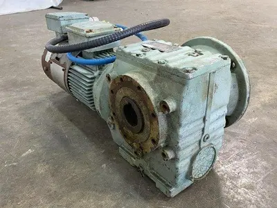 USED SEW-EURODRIVE SAF77 | AZE200