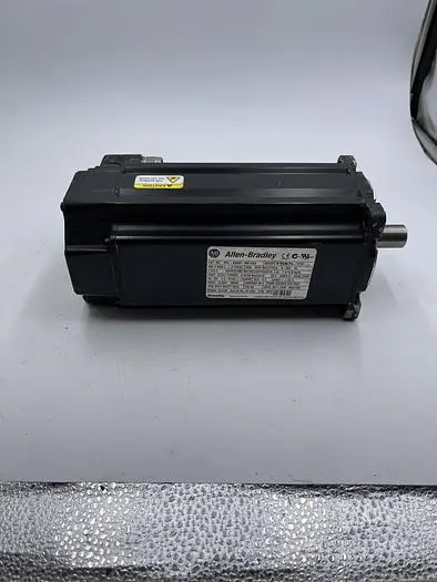 Used ALLEN-BRADLEY ALLEN-BRADLEY MPL-B430-MK74AASER A Servo Motors | ND Industrial Surplus #1216139