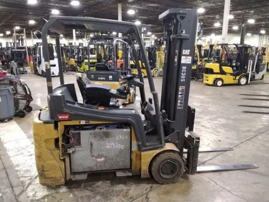 USED 2019 CATERPILLAR 2ET4000