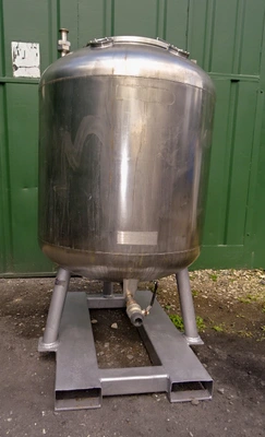 820 L S/S Pressure Vessel Portable