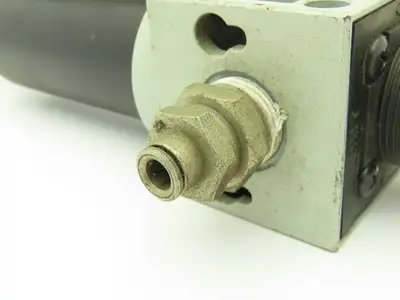 Numatic C22D-04M Pneumatic Coalescing Filter/Reg w/VS22-04 Shut-Off Valve .5"NPT