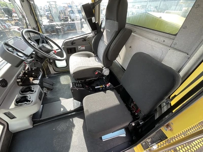 Used 2008 OSHKOSH HB2718 Street Sweeper California US | Big Truck & Equipment #1412333