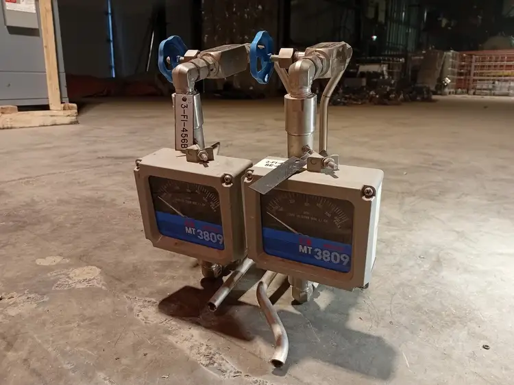 Used BROOKS INSTRUMENT 3809E12C1HAA1R1 Parts (Hydraulics and Pneumatics) British Columbia CA | Lenmark #479199