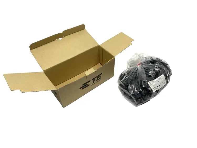 Used TE CONNECTIVITY REV. L DYNAMIC RECEPTACLE TAB HOUSING 12 POS PKG OF 100 Connector Accessories | Maverick Industrial Sales #1098764