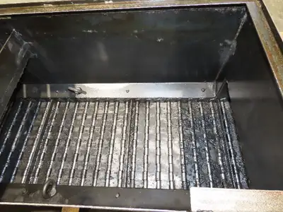 Enomoto Hinge Belt CNC Chip Conveyor 15"x 62" Infeed 30" Discharge 220V 3PH