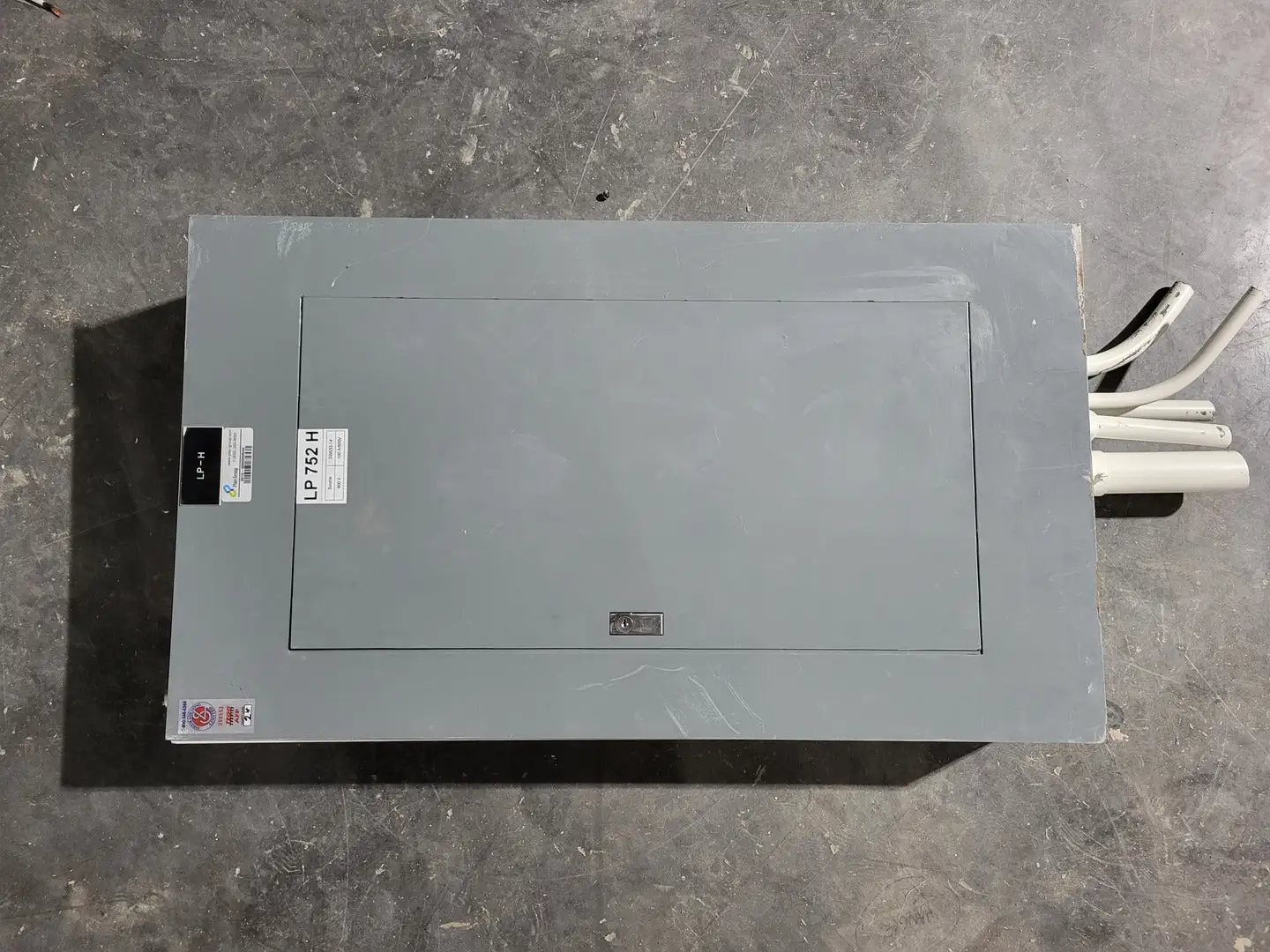 USED SQUARE D YBL4242