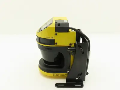 Keyence SZ-V04X Multi-function Laser Safety Scanner SZ-V Series 24VDC 8.4m READ