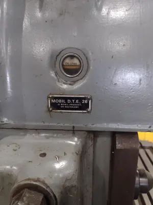 #205 K&T MILWAUKEE KEARNEY AND TRECKER MODEL #205 S-12 HORIZONTAL MILL WITH TOOLMAKERS VERTICAL HEAD: STOCK #22495