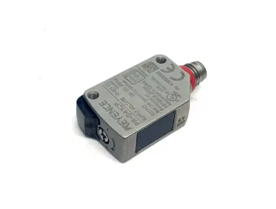 PR-G41CP | Keyence  Rectangular Diffuse Reflective Photoelectric Sensor - Used